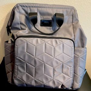 Steve Madden Luxury Diaper Bag. New Without Tags. Large Capacity, Grey/Silver